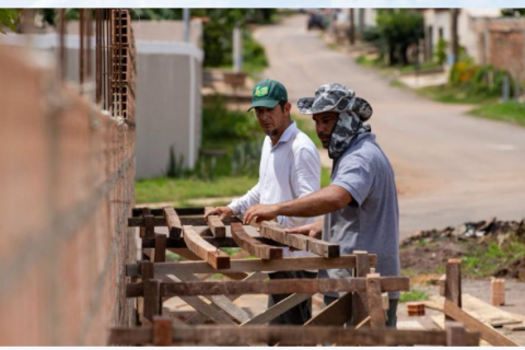 RELEMBRE AS ESCOLAS QUE ESTÃO SENDO REFORMADAS E AMPLIADAS NO MUNICÍPIO